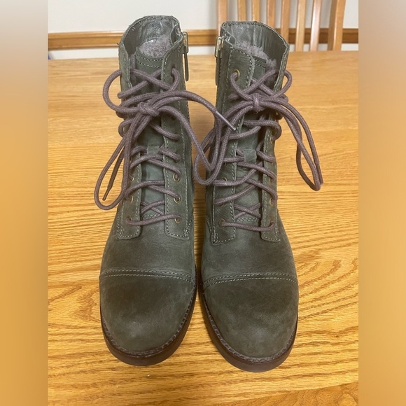 UGG Olive Green Brown Colorblock Suede Kilmer Combat Boots Size 8.5 - Picture 7 of 7